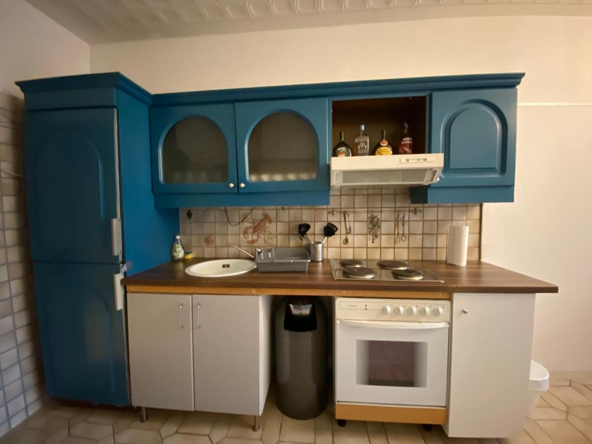 Central Shared Apartment, Friesenplatz โคโลญ ภายนอก รูปภาพ